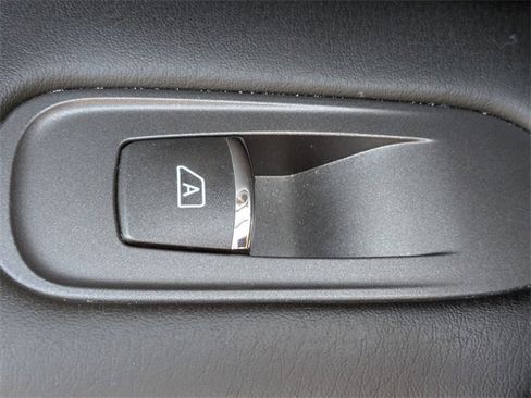 Used 2024 INFINITI QX80 Luxe image 27