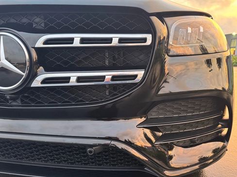 Used 2023 Mercedes-Benz GLS 580 4MATIC image 14