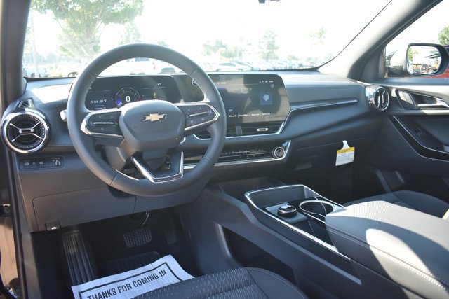New 2027 Chevrolet Equinox LT w/ Safety and Technology Package FWD image 17
