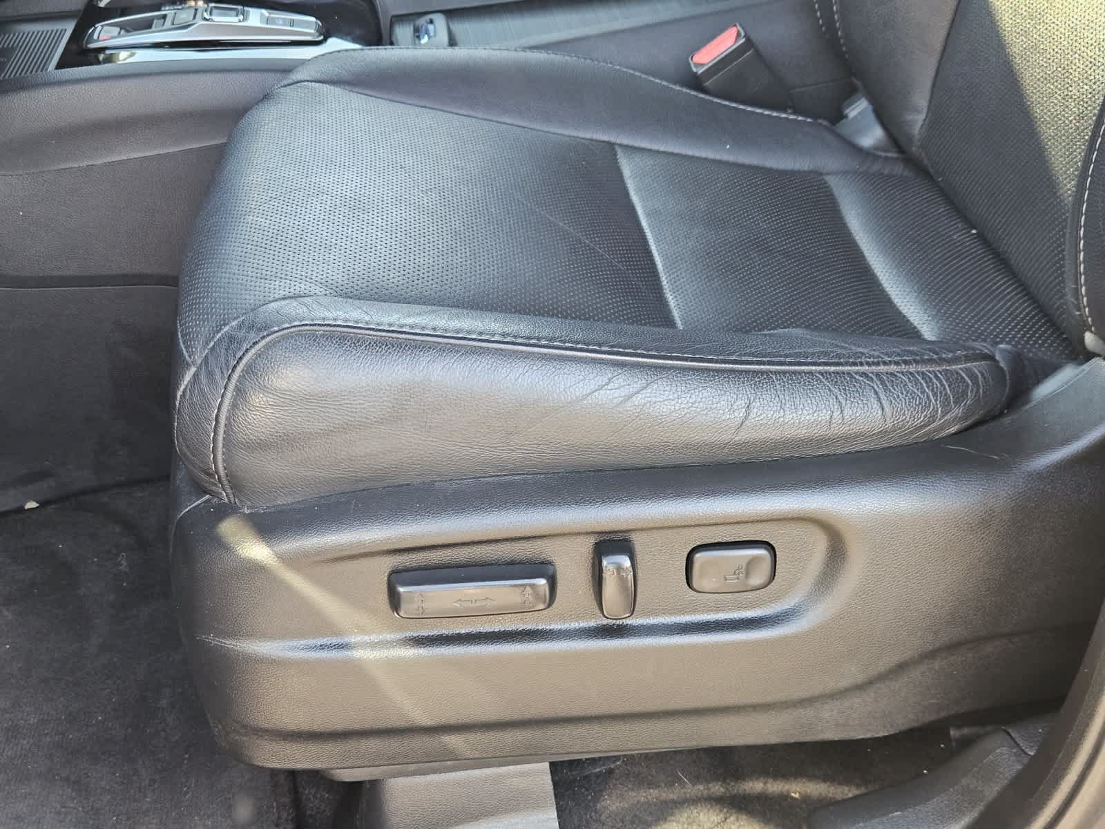 Used 2019 Honda Pilot Elite image 23