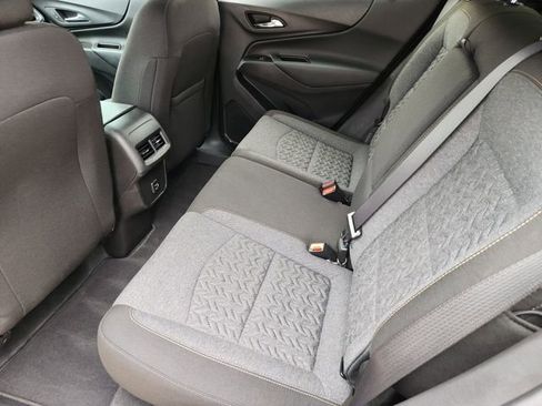 Used 2024 Chevrolet Equinox LT FWD image 31