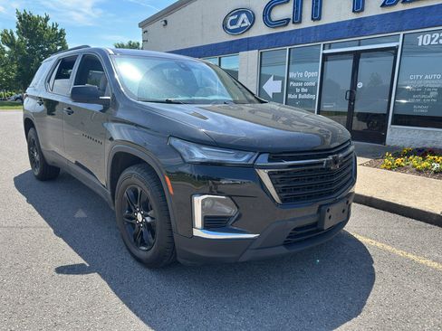Used 2023 Chevrolet Traverse LS w/ Midnight/Sport Edition AWD/4WD image 2