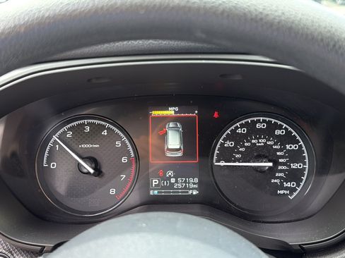 Certified 2023 Subaru Forester AWD/4WD image 16