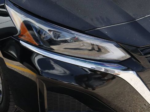 Used 2023 Nissan Altima 2.5 SL FWD image 2
