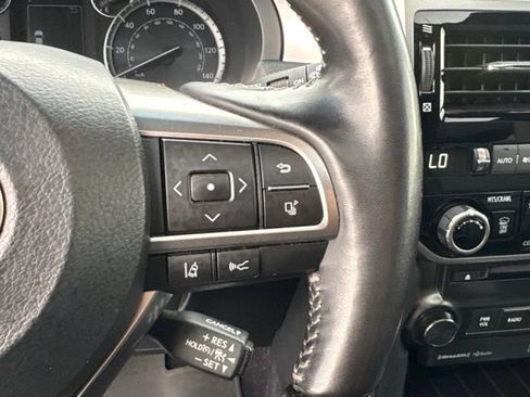 Used 2022 Lexus GX 460 Luxury w/ Off Road Package AWD/4WD image 32