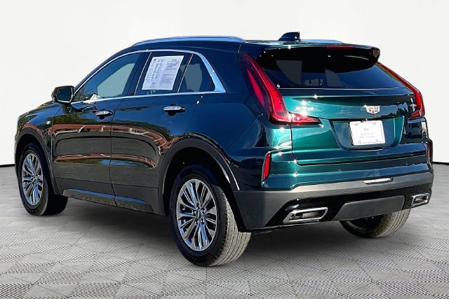 Certified 2024 Cadillac XT4 Premium Luxury FWD image 4