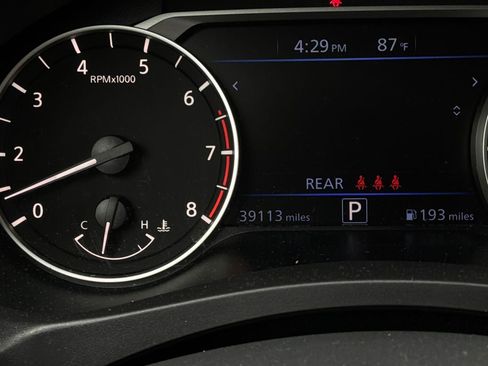 Used 2025 Nissan Altima 2.5 SV FWD image 37