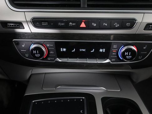 Used 2019 Audi Q7 2.0T Premium Plus w/ Premium Plus Package image 56