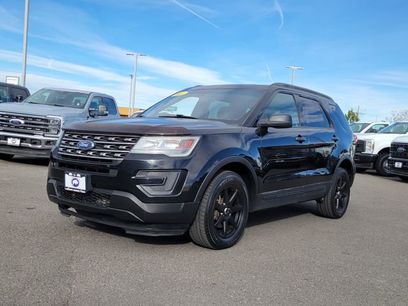 Used 2017 Ford Explorer 4WD w/ Class II Trailer Tow Package