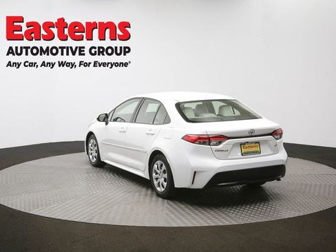 Used 2020 Toyota Corolla LE image 64