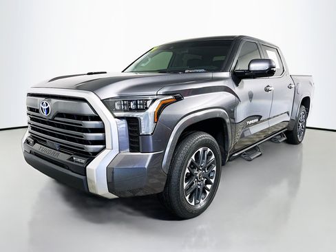Used 2024 Toyota Tundra Limited image 9