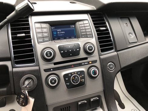 Used 2018 Ford Taurus Police Interceptor FWD image 26