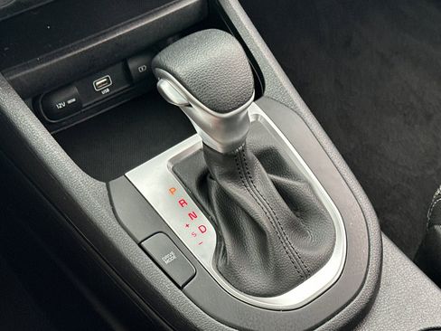 Certified 2024 Kia Forte LXS w/ LXS Technology Package FWD image 20