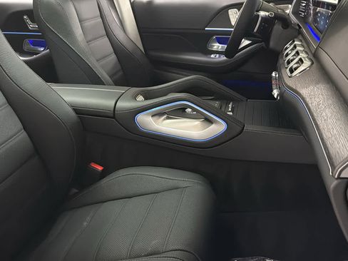 New 2025 Mercedes-Benz GLS 450 4MATIC image 37