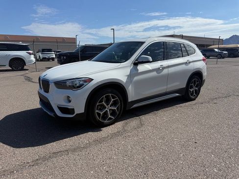 Used 2018 BMW X1 sDrive28i w/ Convenience Package FWD image 1