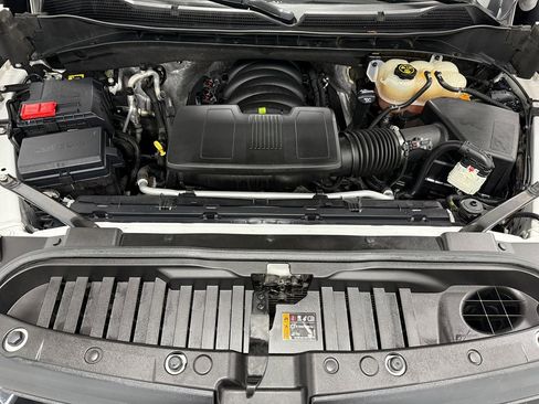 Used 2022 Chevrolet Silverado 1500 LT Trail Boss w/ LT Trail Boss Premium Package AWD/4WD image 30