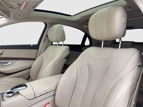 Used 2015 Mercedes-Benz S 550 Sedan w/ Sport Package w/ Sport Package image 15