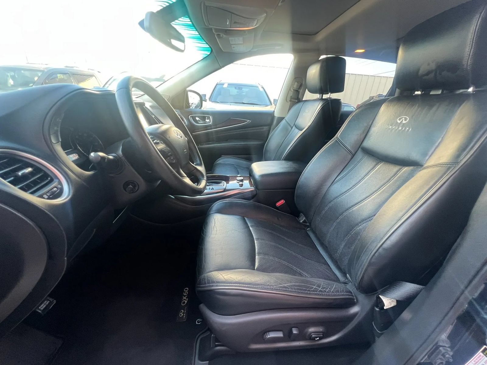 Used 2014 INFINITI QX60 Luxe w/ Deluxe Touring Package AWD/4WD image 14