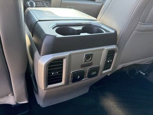 Used 2020 Ford F150 Lariat w/ Equipment Group 502A Luxury AWD/4WD image 17