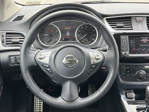 Used 2019 Nissan Sentra SR image 23
