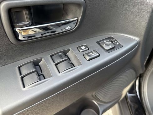 Used 2025 Mitsubishi Outlander Sport ES image 19