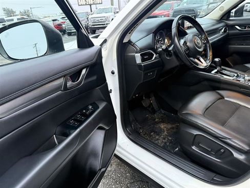 Used 2019 MAZDA CX-5 Touring image 25