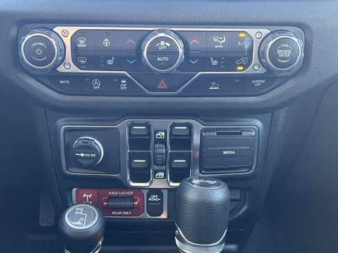 New 2024 Jeep Wrangler Unlimited Sport image 21