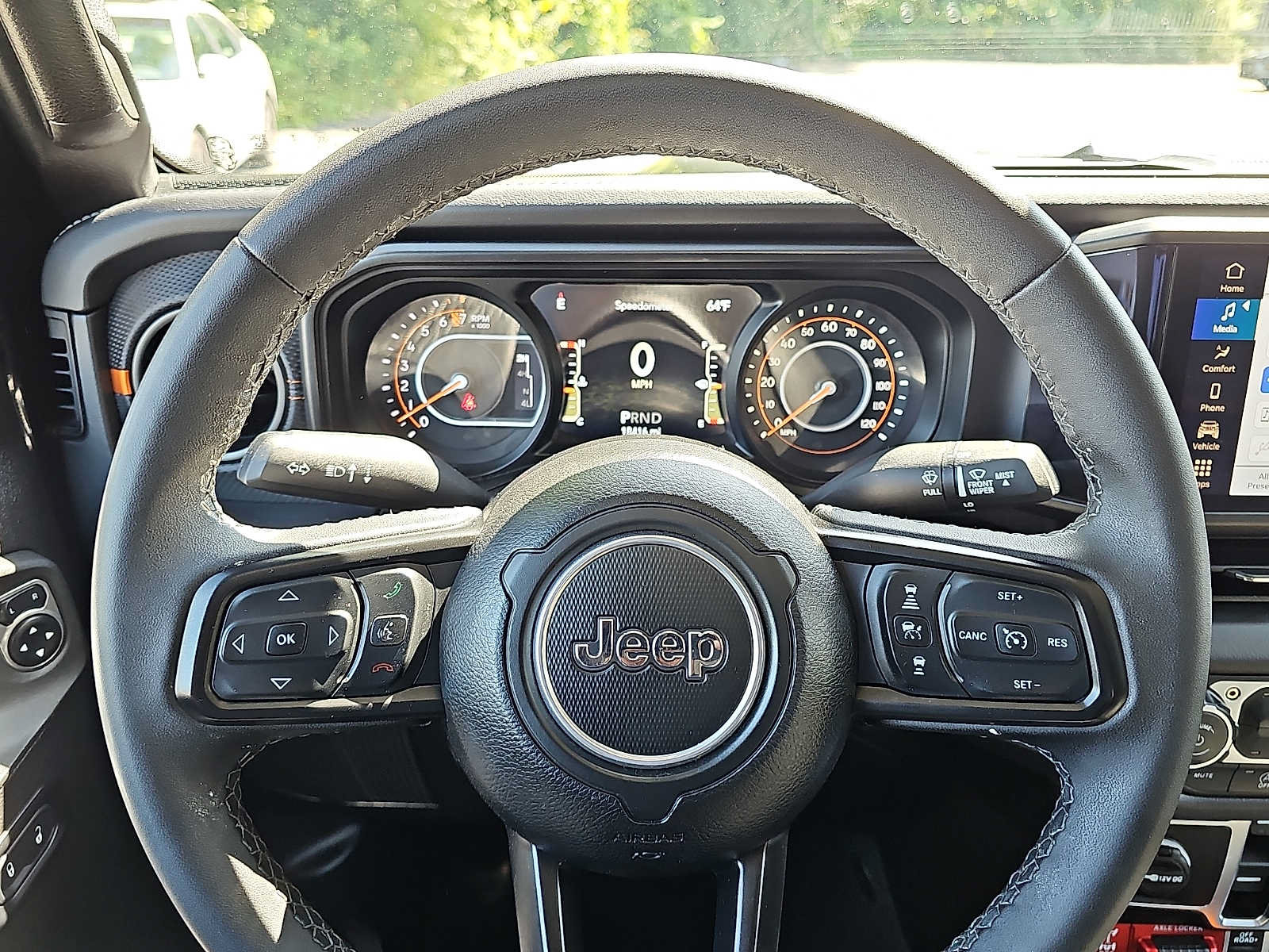 Used 2026 Jeep Gladiator Mojave AWD/4WD image 19