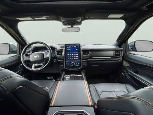 Certified 2023 Ford Expedition Max Platinum AWD/4WD image 9