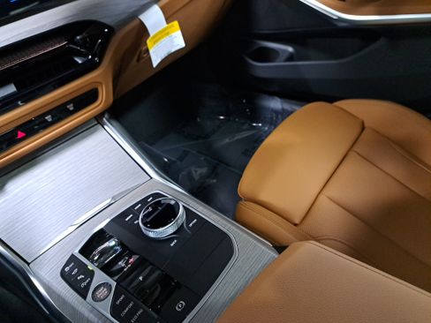 New 2026 BMW 330i Sedan w/ Premium Package image 26