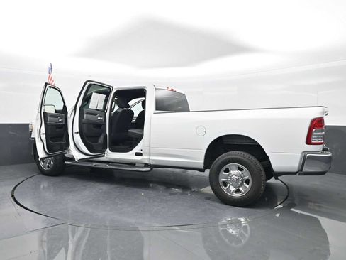 Used 2022 RAM 3500 Big Horn image 85