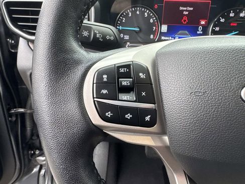 Used 2022 Ford Explorer Limited w/ Equipment Group 301A image 24
