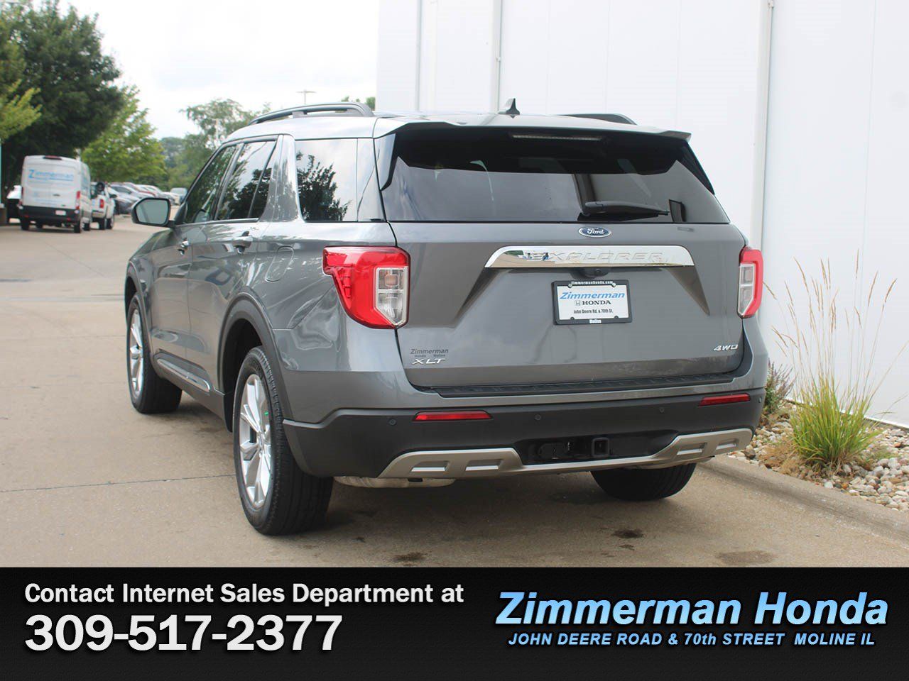 Used 2023 Ford Explorer XLT w/ Equipment Group 202A AWD/4WD image 26
