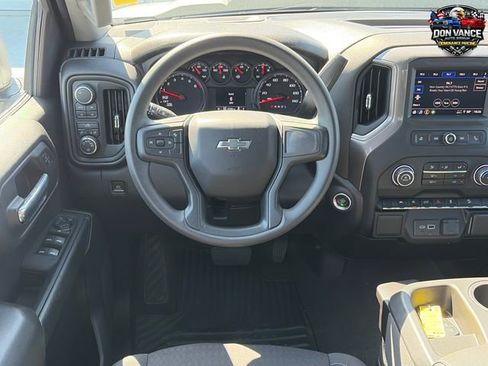 Used 2022 Chevrolet Silverado 1500 Custom Trail Boss AWD/4WD image 14