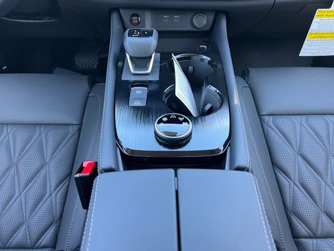 New 2026 Nissan Rogue Platinum image 11