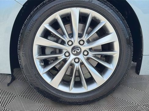 Used 2019 INFINITI Q50 Luxe w/ Essential Package (3.0T Luxe) AWD/4WD image 33