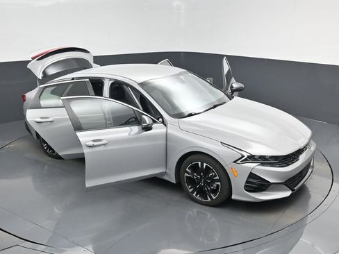 Used 2024 Kia K5 GT-Line w/ GT-Line Premium Package FWD image 19