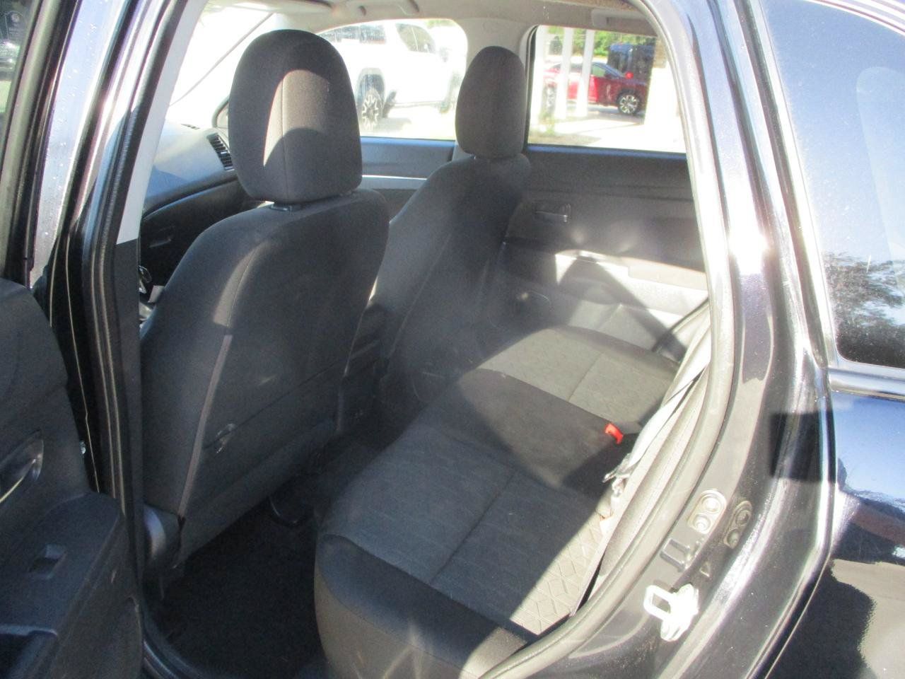 Used 2022 Mitsubishi Outlander Sport SE AWD/4WD image 16