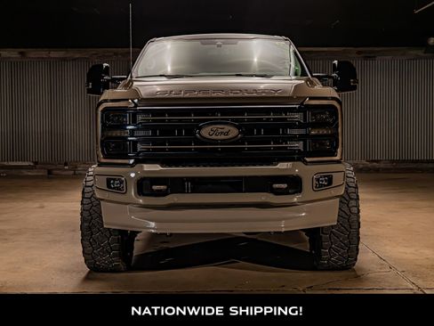 Used 2026 Ford F250 Platinum w/ Platinum Plus Package AWD/4WD image 4