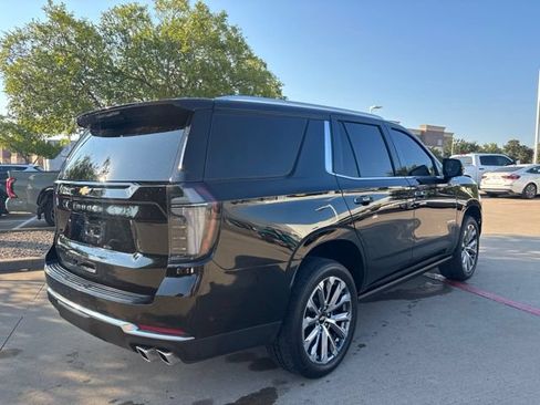 Used 2025 Chevrolet Tahoe High Country AWD/4WD image 5