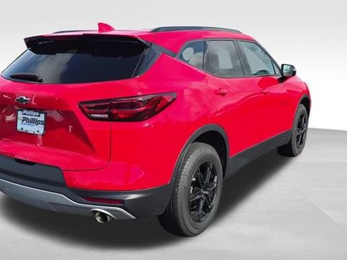 Certified 2024 Chevrolet Blazer LT w/ Midnight/Sport Edition FWD image 5