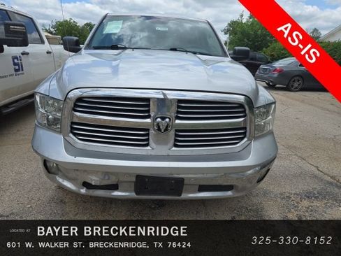 Used 2017 RAM 1500 Lone Star RWD image 2