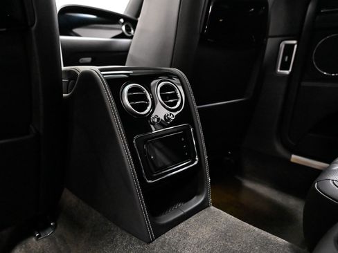 Used 2017 Bentley Flying Spur S V8 AWD/4WD image 42