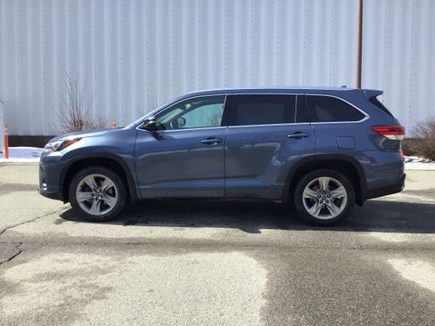 Used 2019 Toyota Highlander Limited image 5