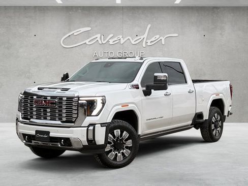 Used 2024 GMC Sierra 2500 Denali w/ Denali Reserve Package AWD/4WD image 1