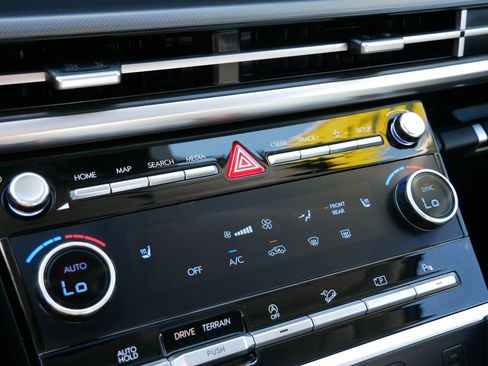 Certified 2026 Hyundai Santa Fe XRT AWD/4WD image 23