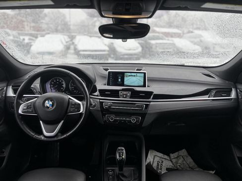 Used 2022 BMW X2 sDrive28i w/ Convenience Package image 11