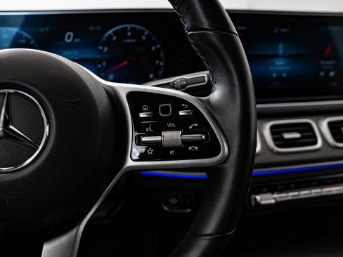 Used 2020 Mercedes-Benz GLS 450 4MATIC image 34