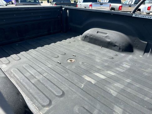 Used 2017 RAM 2500 Big Horn w/ Sport Appearance Group AWD/4WD image 27