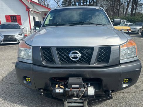 Used 2008 Nissan Titan XE w/ Preferred Pkg image 2